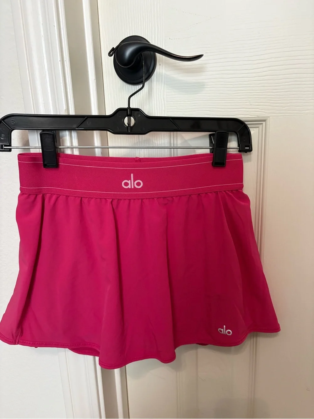 ALO Yoga Bright Pink Athletic Skirt